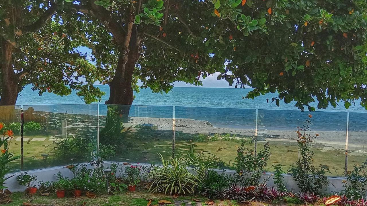 Smell Rose Beach Garden Batu Feringgi Dış mekan fotoğraf