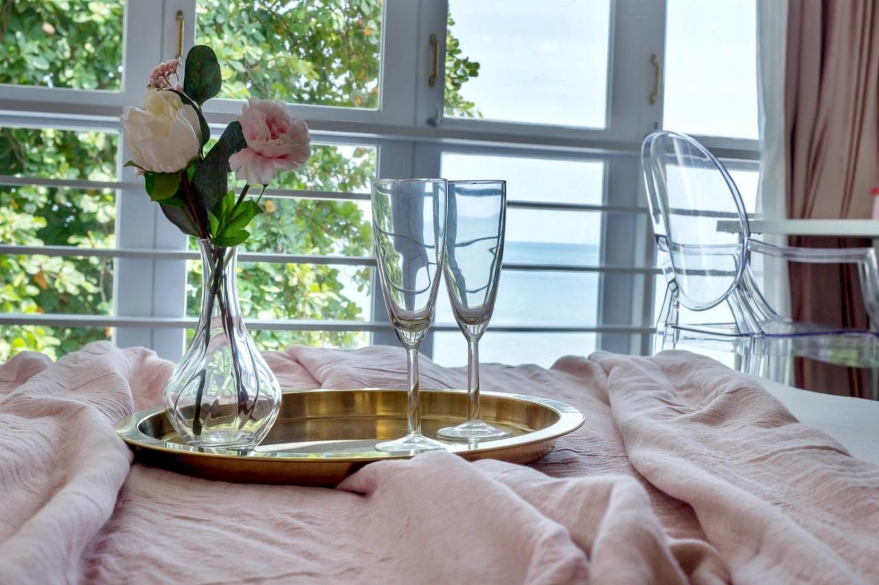 Smell Rose Beach Garden Batu Feringgi Dış mekan fotoğraf